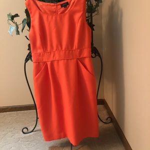 Beautiful Tahari Dress